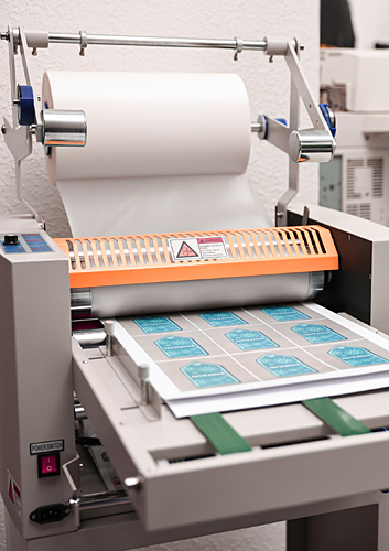 Plastificazione di un documento formato A4
